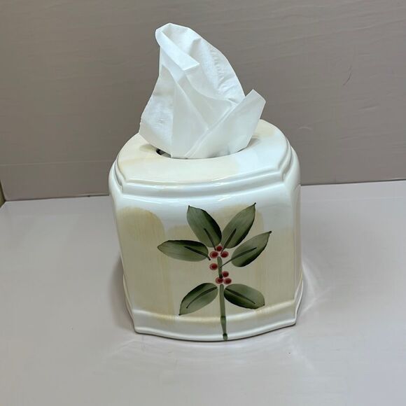 FLORAL DESIGN PORCELAIN TISSUE BOX COVER‎ - Picture 2 of 6